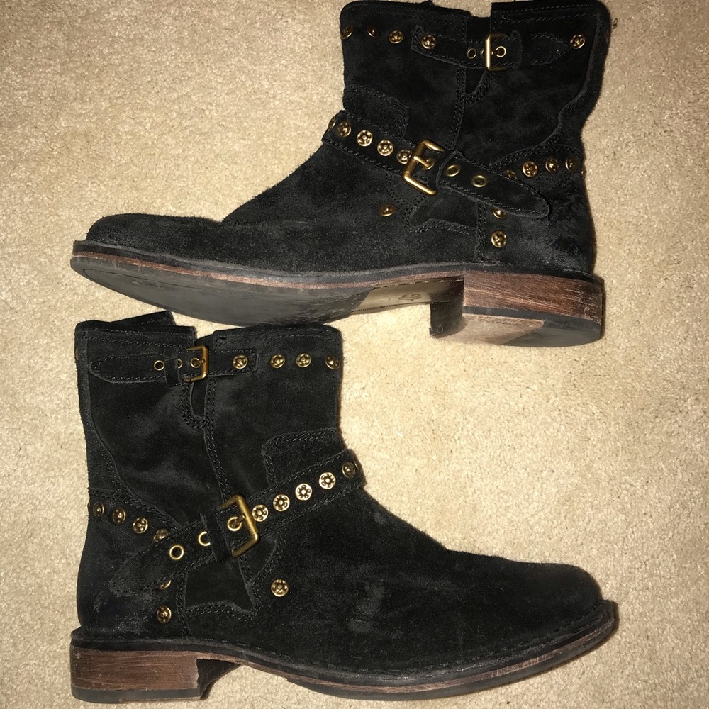 Ugg Fabrizia Studs Short Black Bootie Size 9